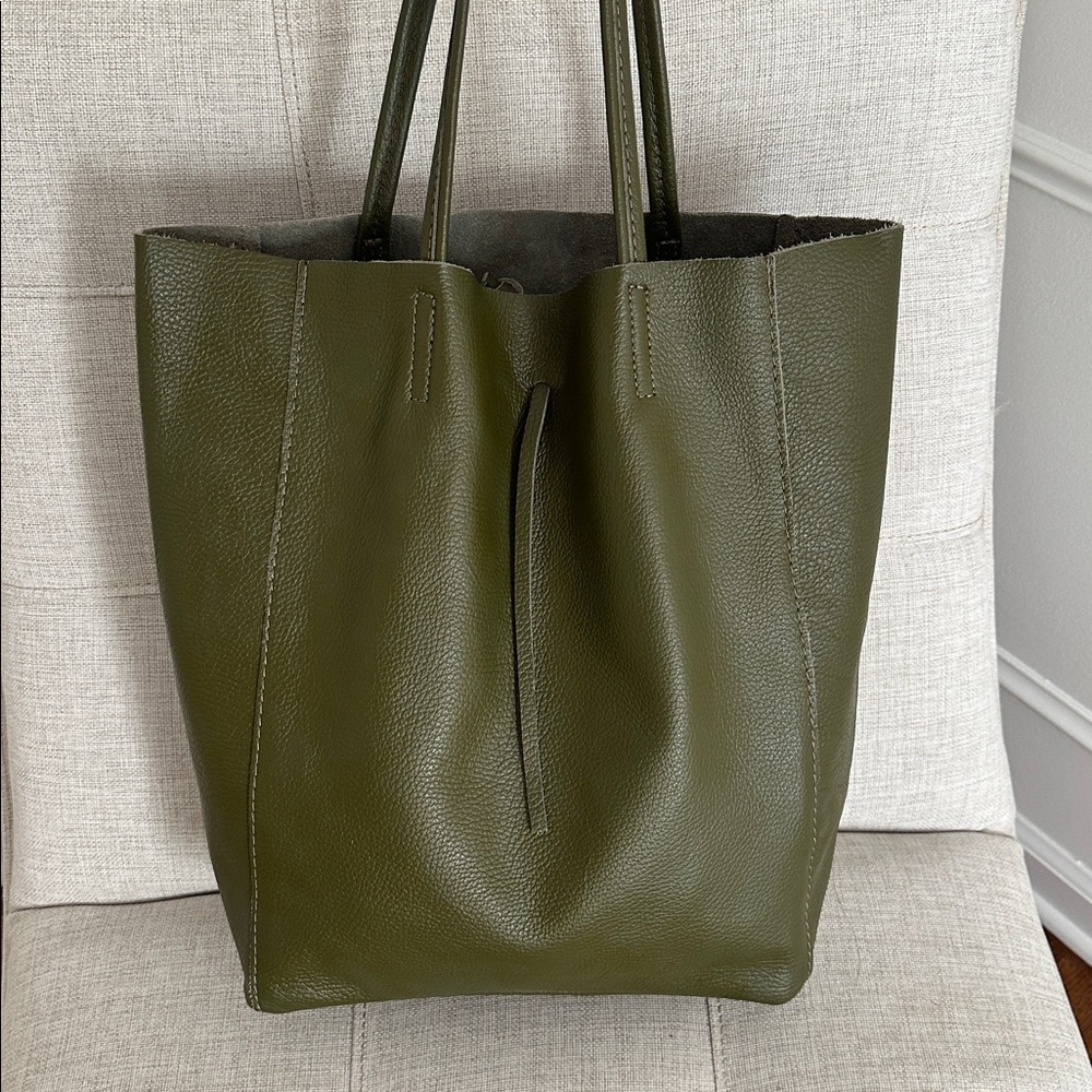 NEW Italy Made Genuine Leather Tote Bag